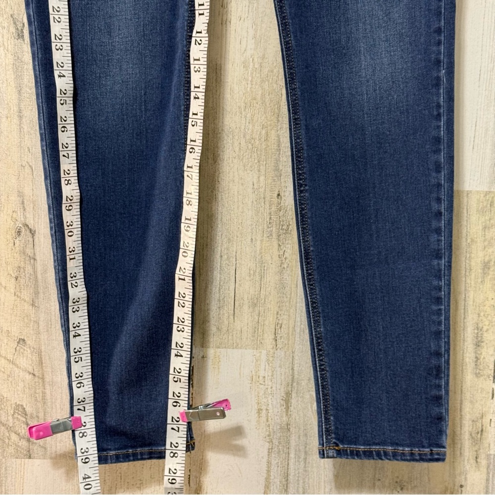 Old Navy Blue Rockstar Super Skinny Jeggings with Elastic Waistband - Picture 5 of 10